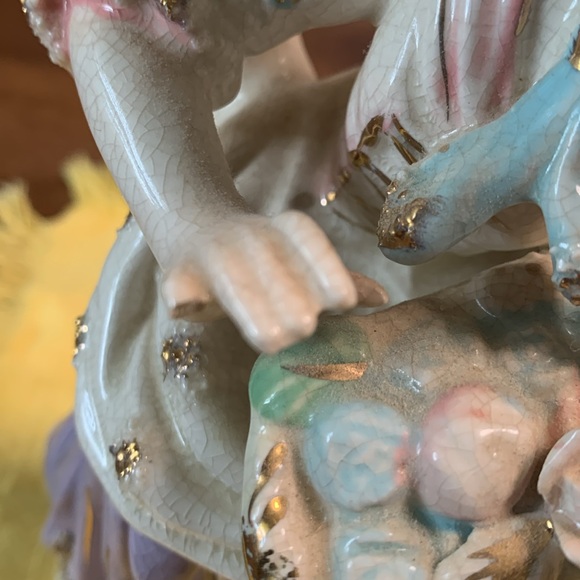 Pair of Vintage Ucagco Statues - Picture 9 of 10